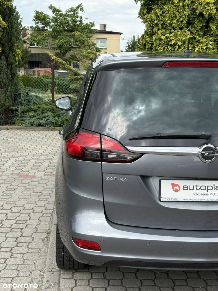 Opel Zafira - 12