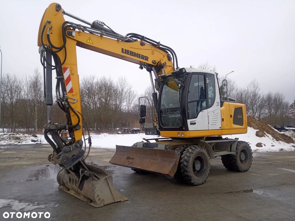 Liebherr A 914 - 3