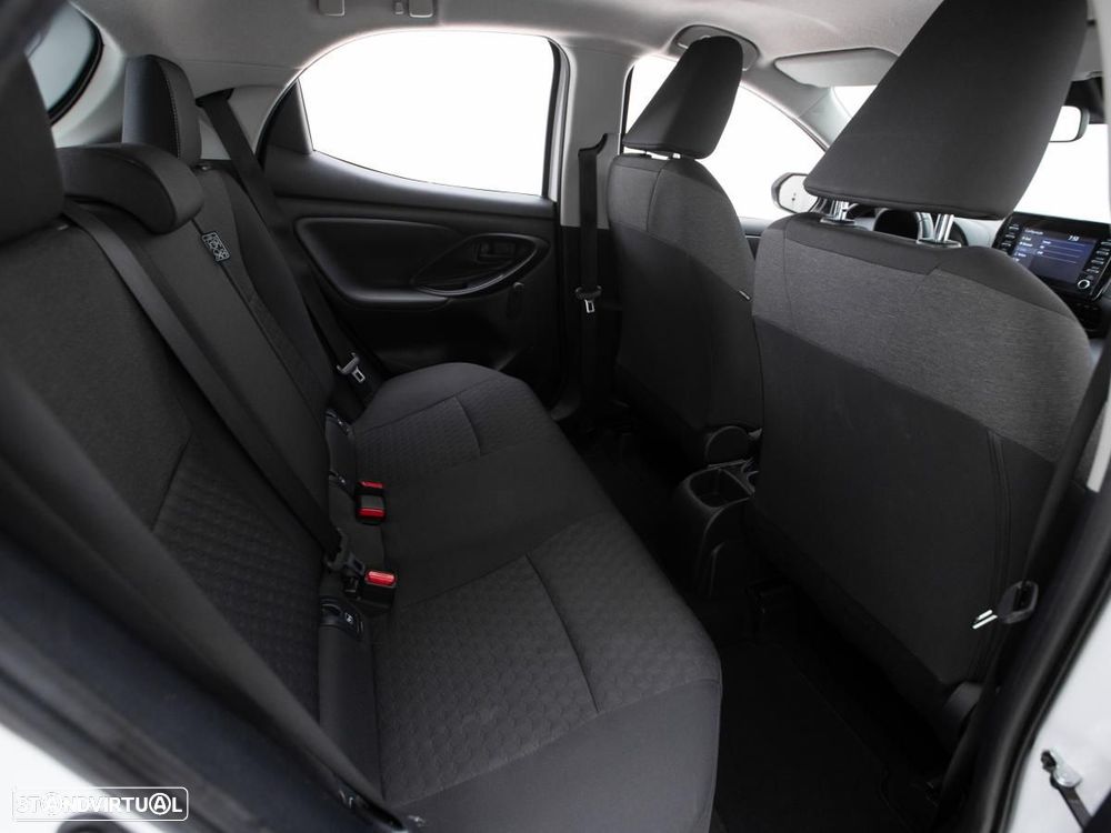 Toyota Yaris 1.5 VVT-i Exclusive - 11