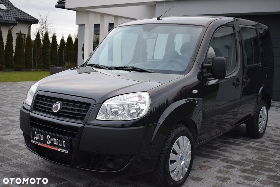 Fiat Doblo 1.9 JTD Family Premius - 1