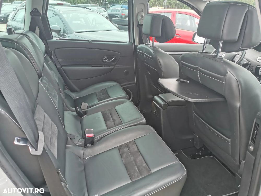 Renault Grand Scenic ENERGY dCi 130 INITIALE PARIS - 9