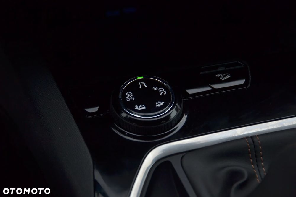 Peugeot 3008 HDi FAP 150 Platinum - 29