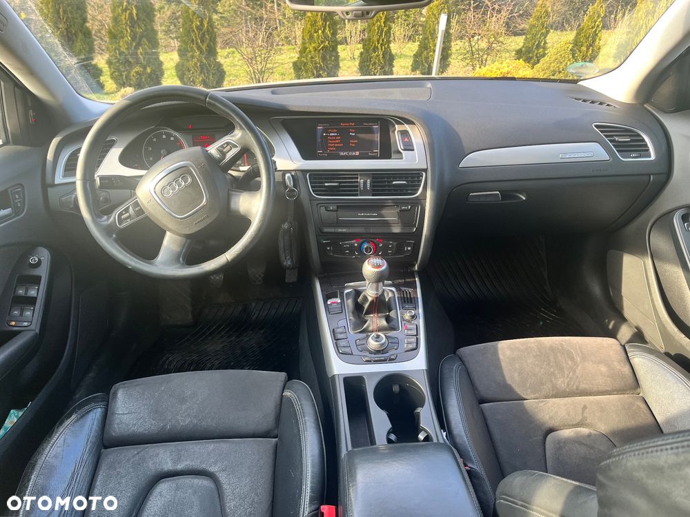 Audi A4 Avant 2.0 TFSI Quattro - 8