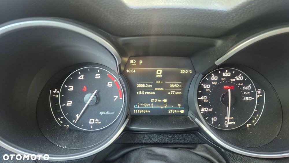 Alfa Romeo Stelvio - 5