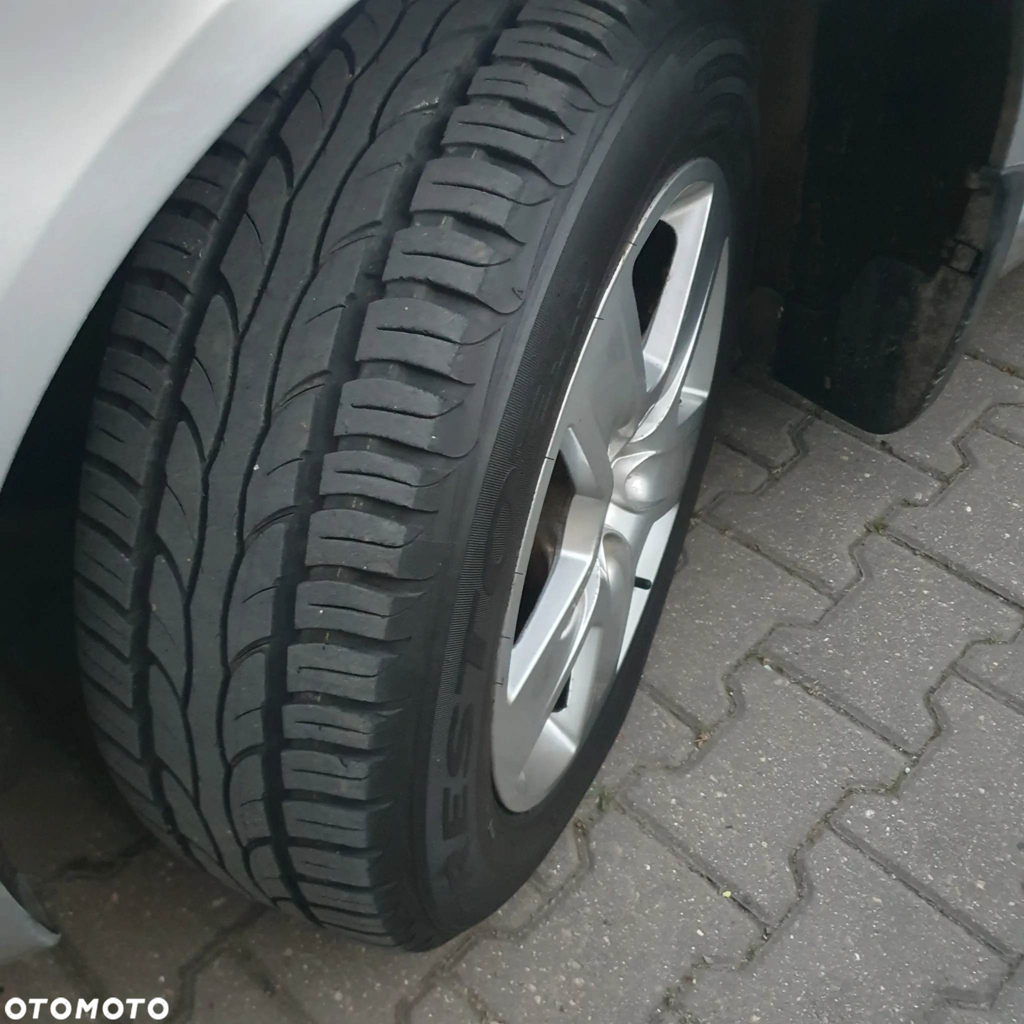 Audi A6 2.4 - 13