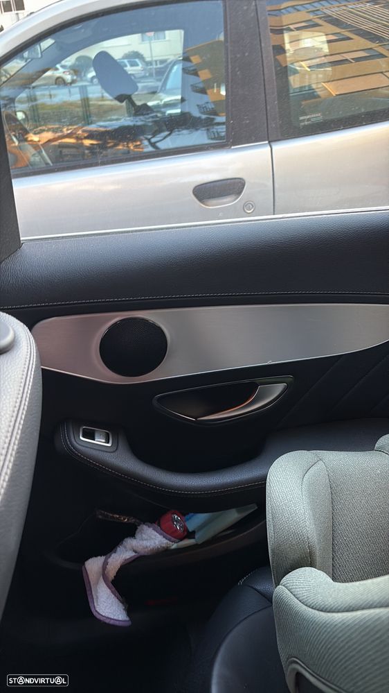 Mercedes-Benz C 300 h AMG Line - 5
