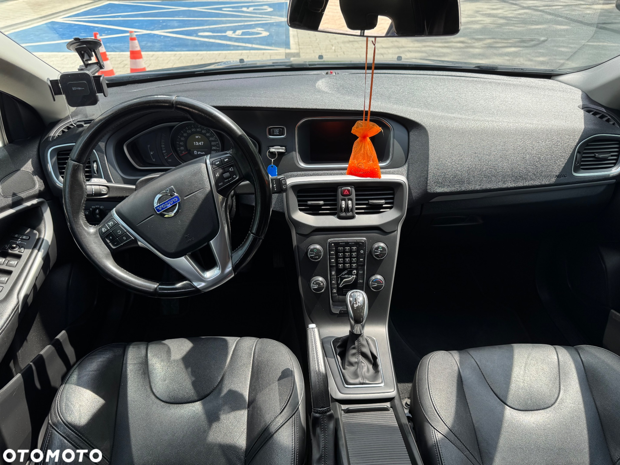 Volvo V40 D2 Momentum - 17