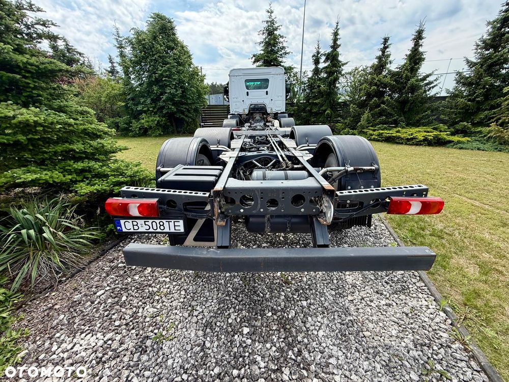 Mercedes-Benz Arocs 3240 - 16