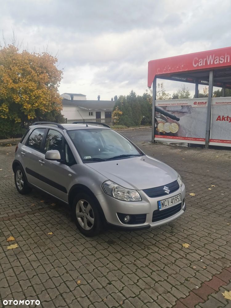 Suzuki SX4 - 1