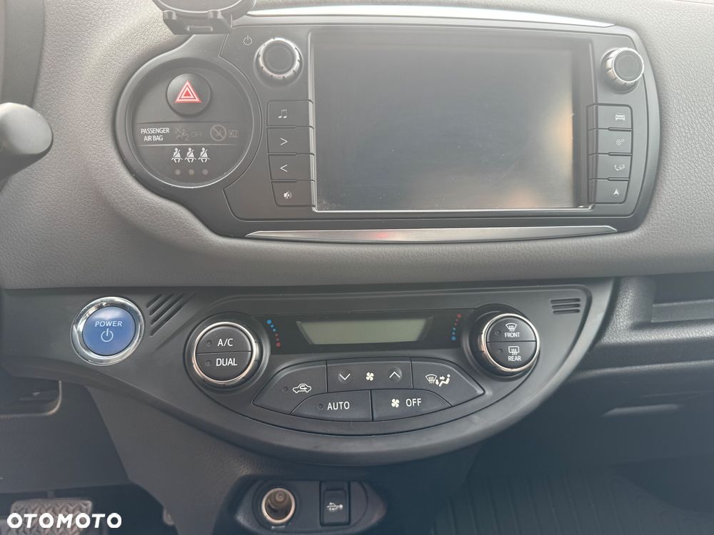 Toyota Yaris - 9