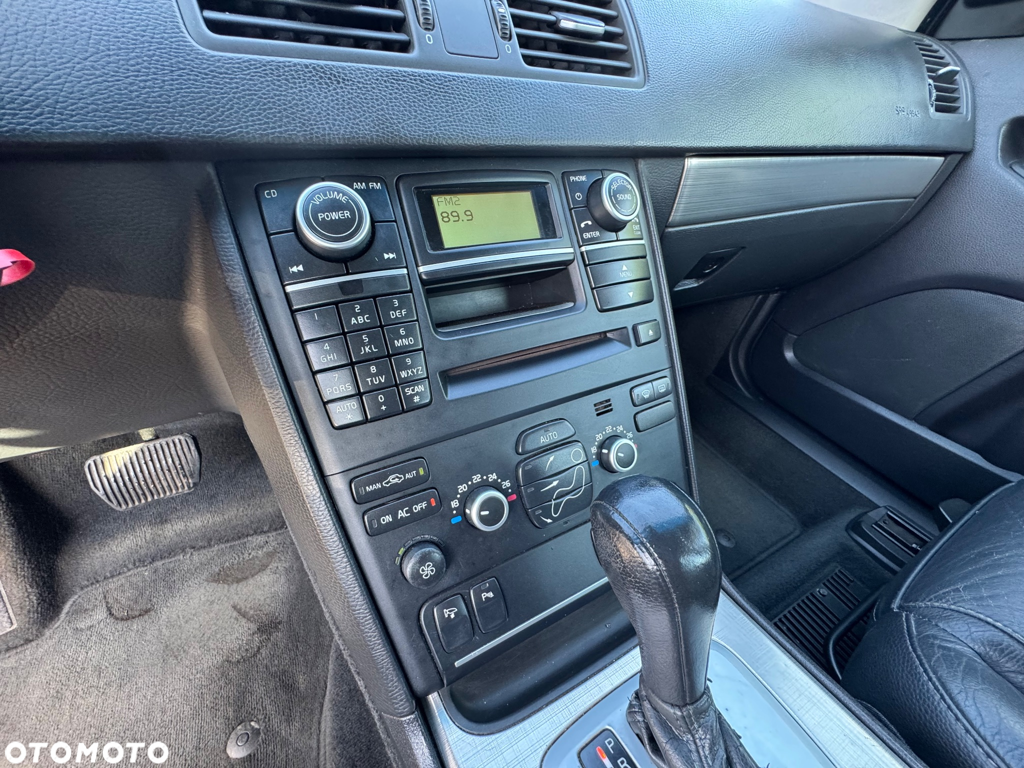 Volvo XC 90 D5 Momentum - 22