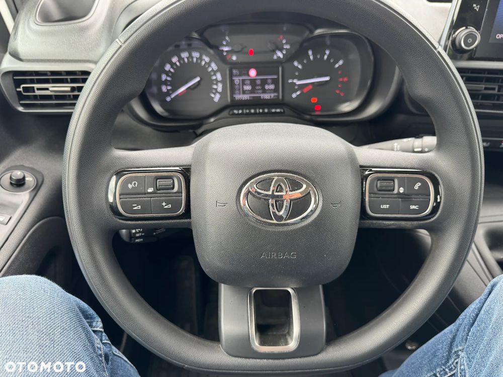 Toyota Proace City Verso 1.5 D-4D Family - 14