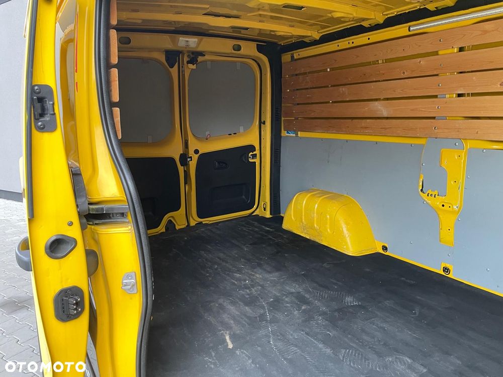 Renault Trafic - 14