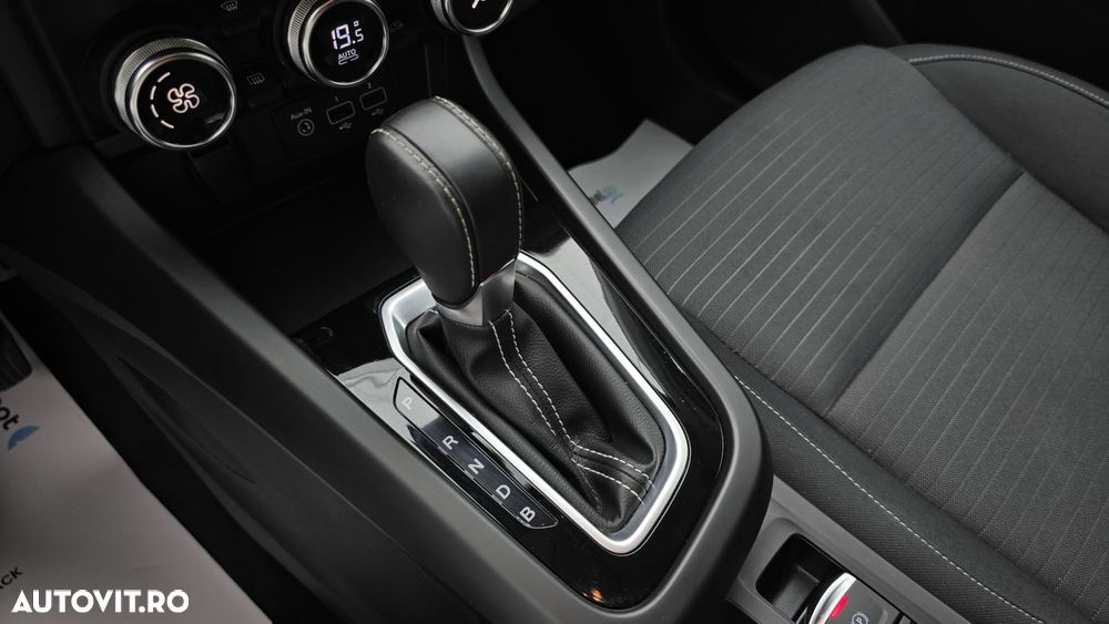 Renault Arkana E-TECH 145 Evolution - 17