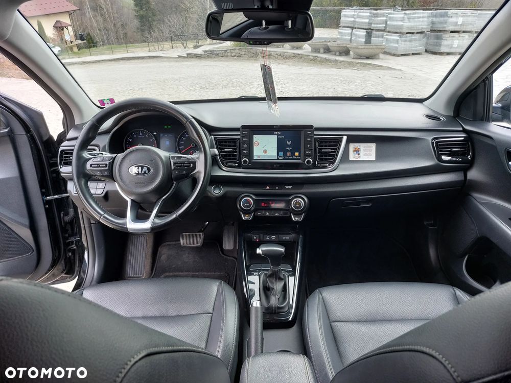 Kia Rio 1.4 L - 6