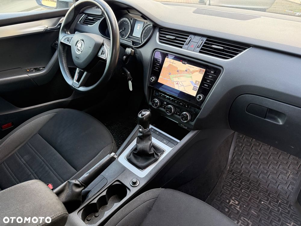 Skoda Octavia 1.6 TDI SCR Style - 12