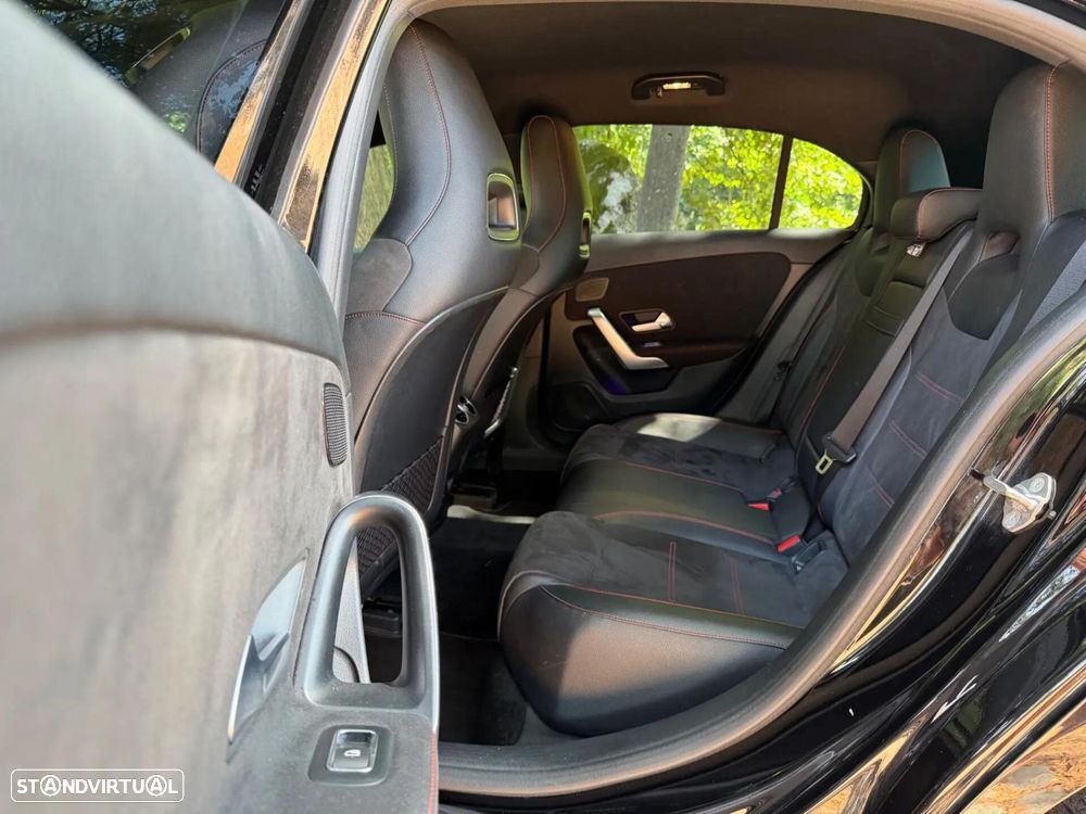 Mercedes-Benz A 180 d AMG Line Aut. - 34