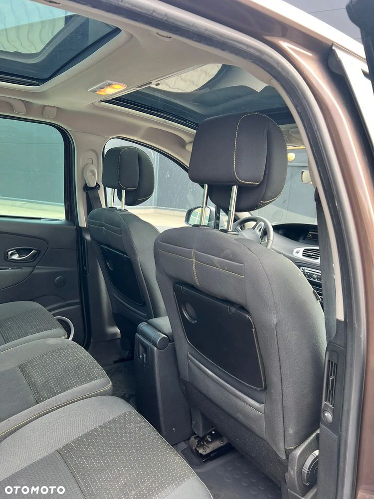 Renault Scenic TCe 130 Dynamique - 23