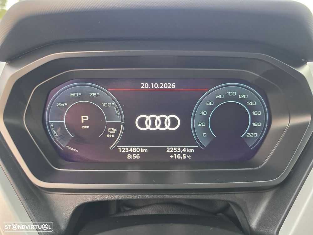 Audi Q4 e-tron 50 quattro - 21