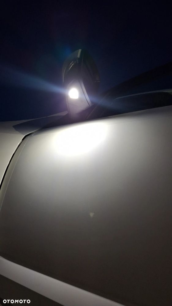 Skoda Octavia 2.0 TDI DSG RS - 29