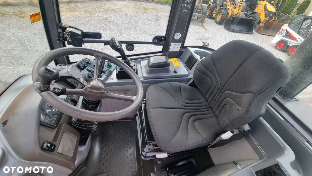 Volvo L25F/ 2635Mth/ Maszyna sprowadzona/ - 12