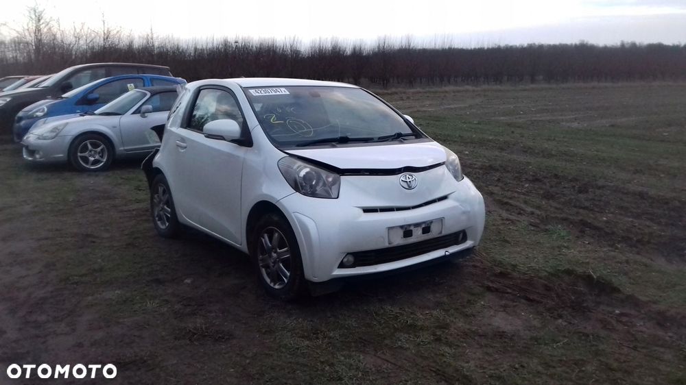 TOYOTA IQ nadkole lewy przód lewe - 10