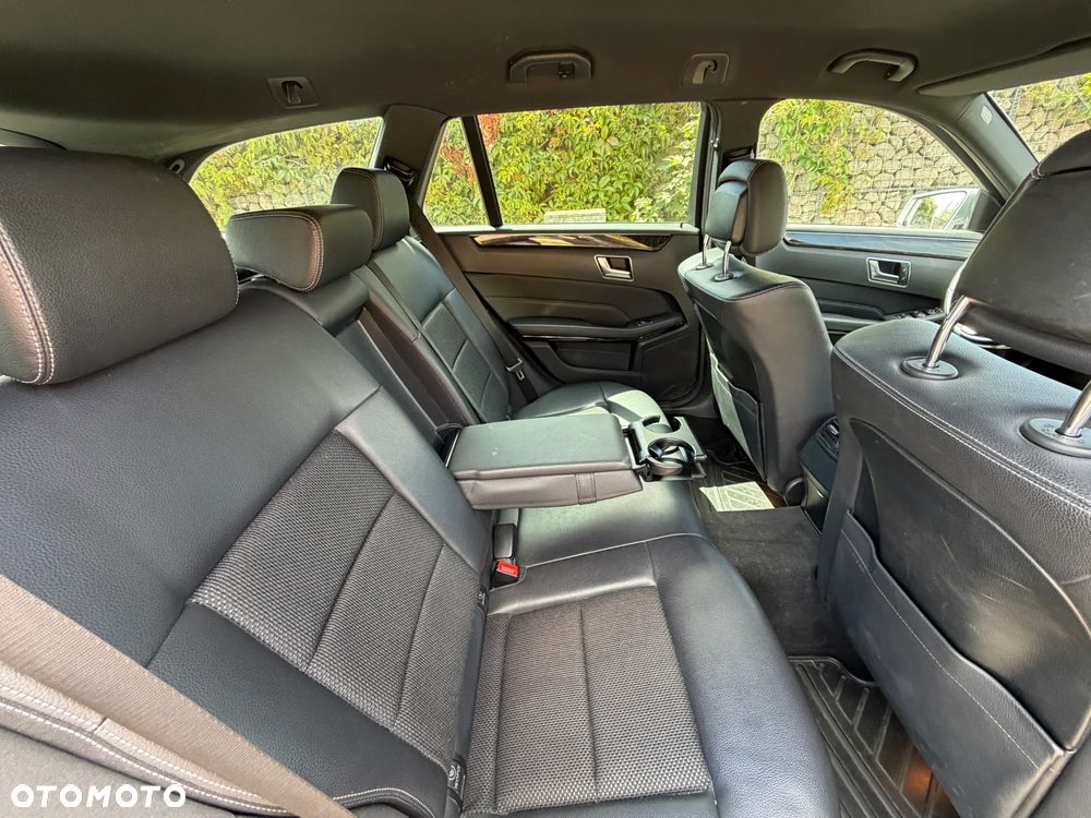 Mercedes-Benz Klasa E 200 7G-TRONIC Avantgarde - 33
