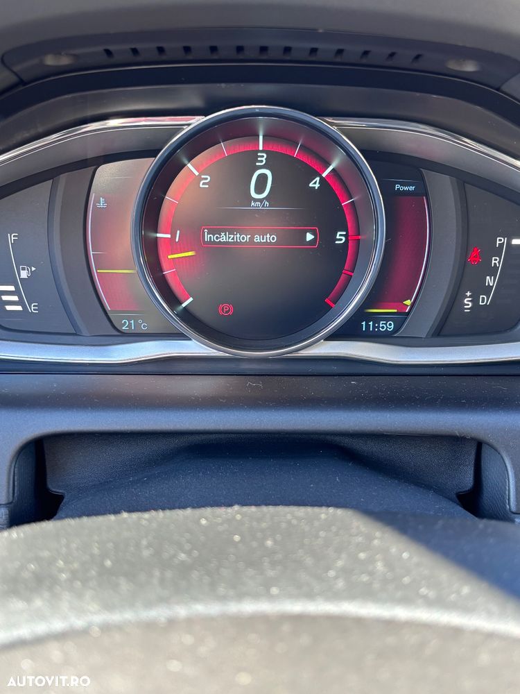 Volvo XC 60 D5 AWD Summum - 17