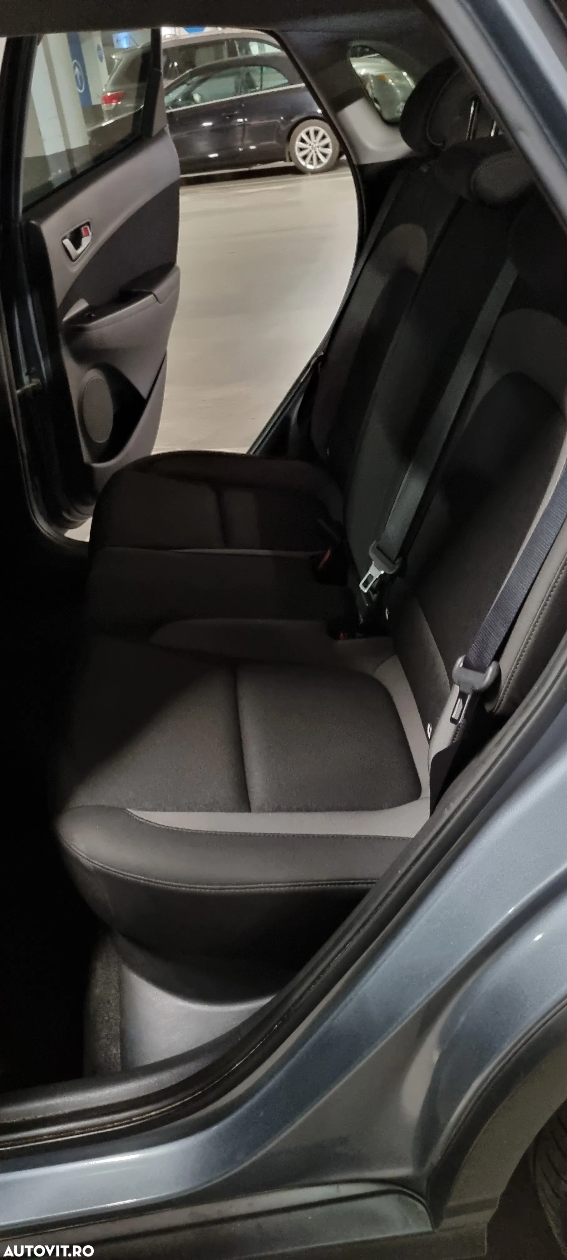 Hyundai KONA 1.0 T-GDI 2WD Premium + - 11