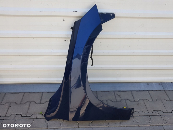 VOLVO V60 I S60 2 10-13r BŁOTNIK PRAWY PRZÓD 498-46
