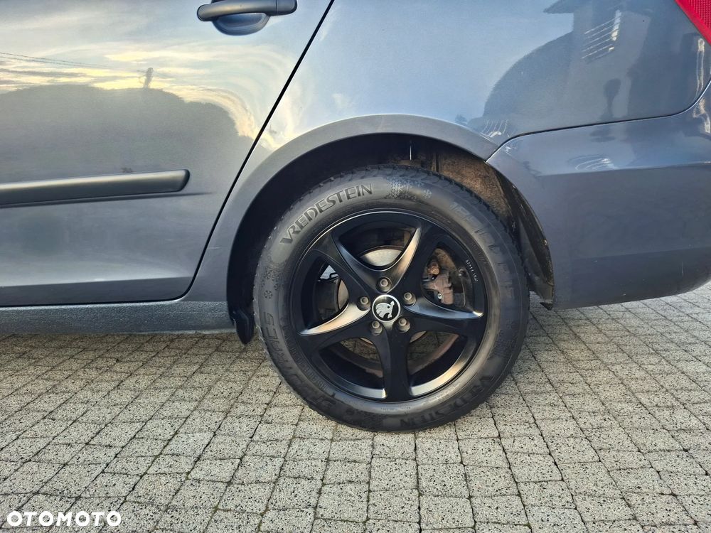 Skoda Fabia 1.2 TSI Family - 9