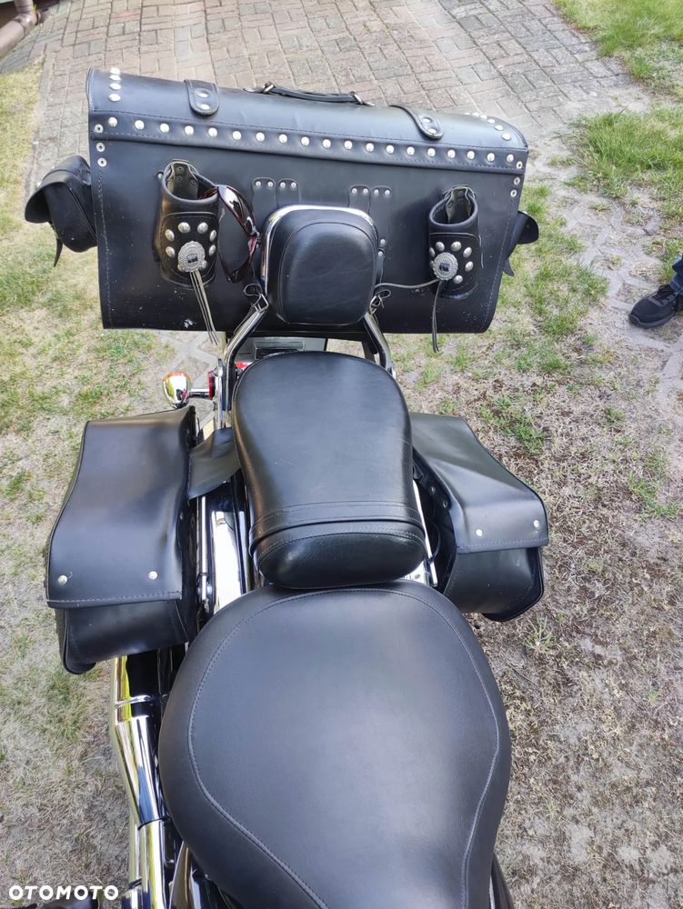 Suzuki Boulevard - 19