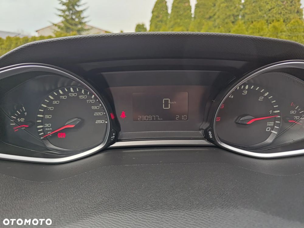 Peugeot 308 BlueHDi 120 Stop & Start Allure - 26