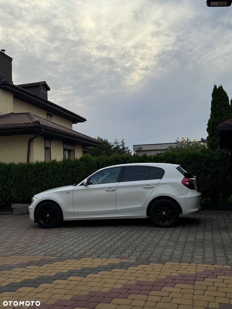 BMW Seria 1 116d - 6