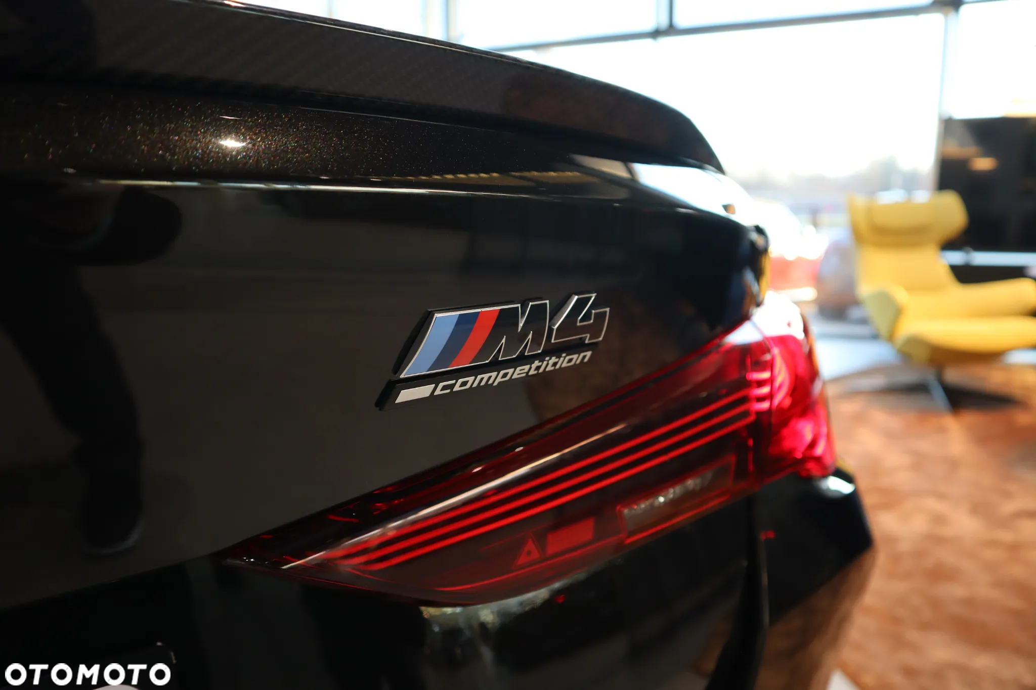 BMW M4 Competition M xDrive - 19