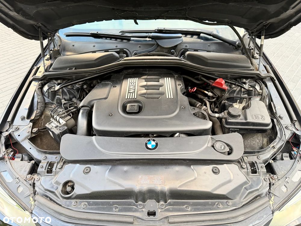 BMW Seria 5 520d - 18
