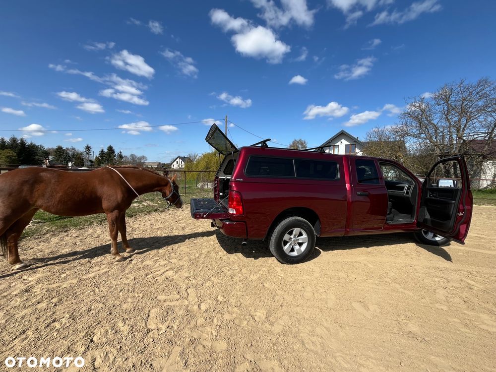 Dodge RAM - 16