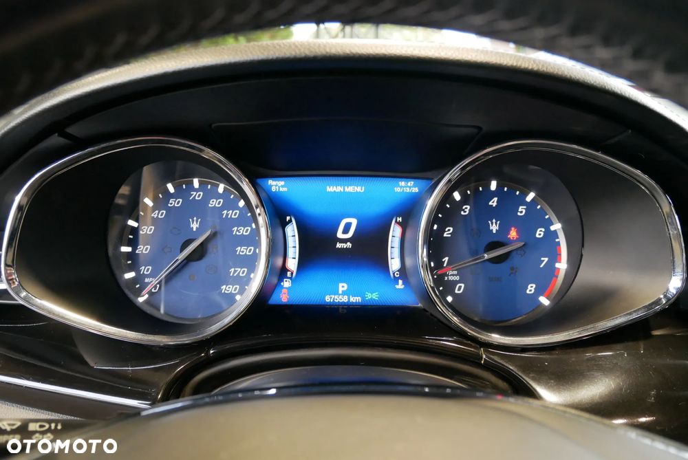 Maserati Quattroporte S - 25