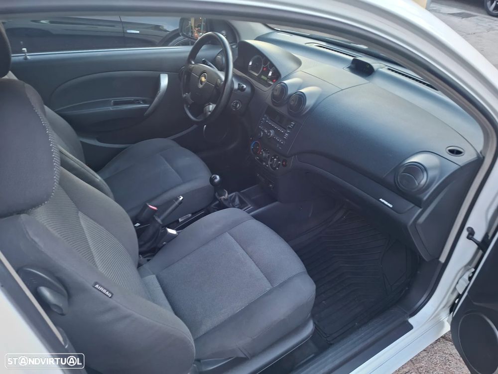 Chevrolet Aveo 1.2 LS - 16