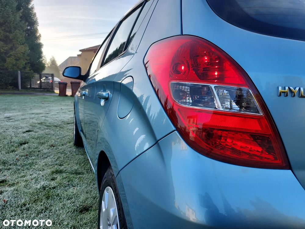 Hyundai i20 1.2 Classic + - 10