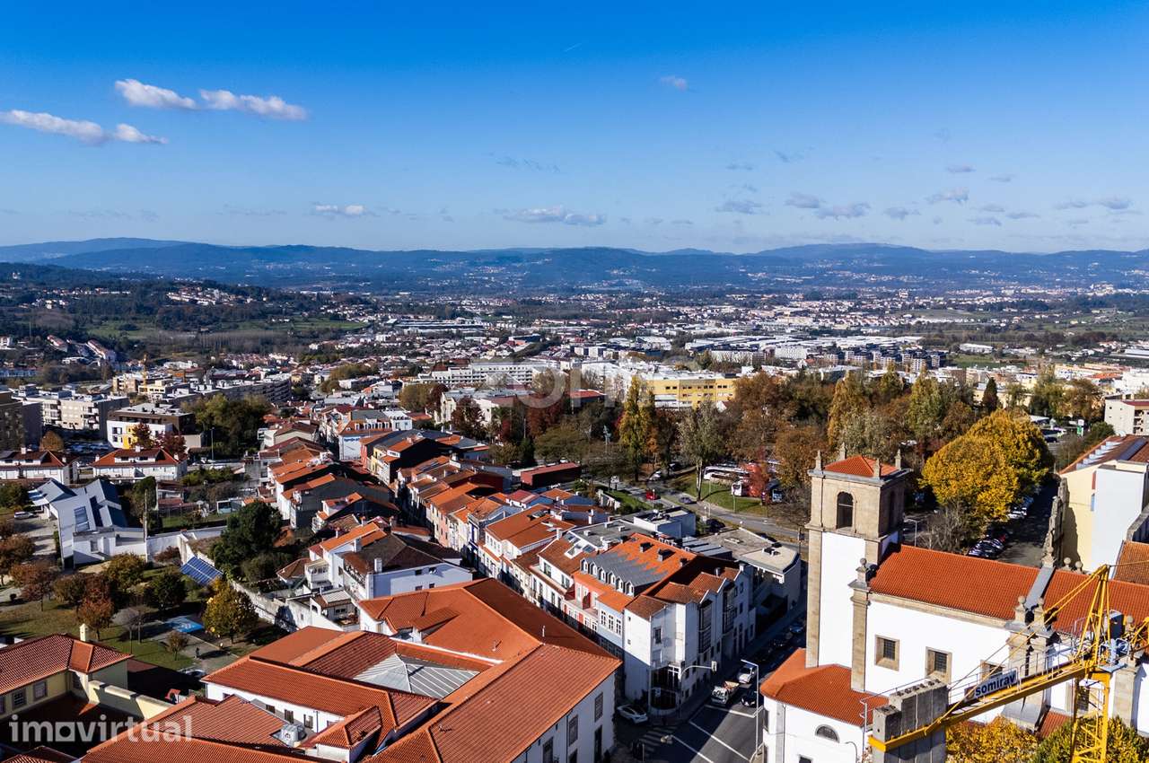 Loja 100 m² para Arrendamento no Centro Histórico de Braga - Grande imagem: 2/21