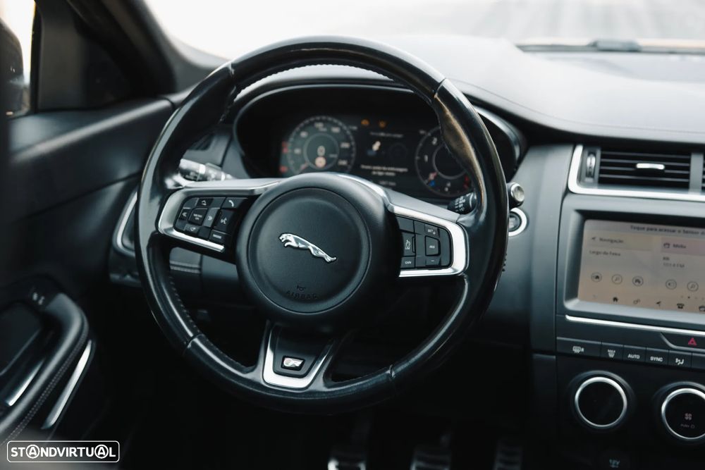 Jaguar E-Pace 2.0 i4D R-Dynamic - 14
