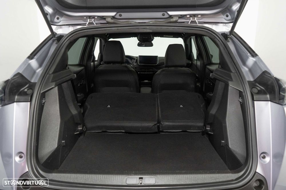 Peugeot 2008 1.2 Hybrid Allure e-DCS6 - 16