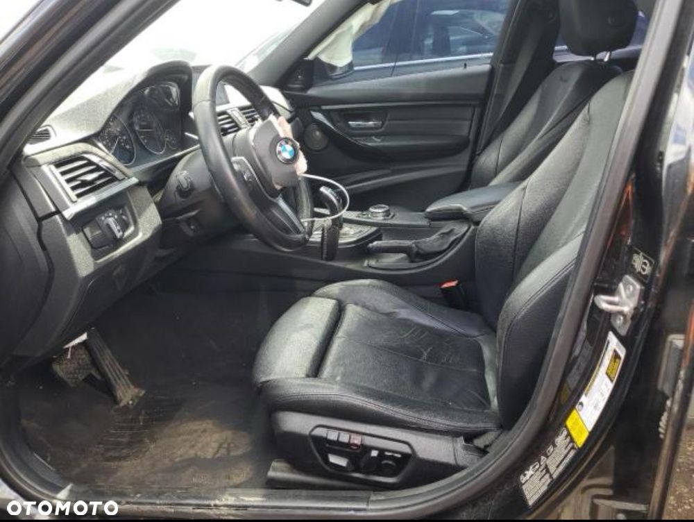 BMW Seria 3 335i - 7