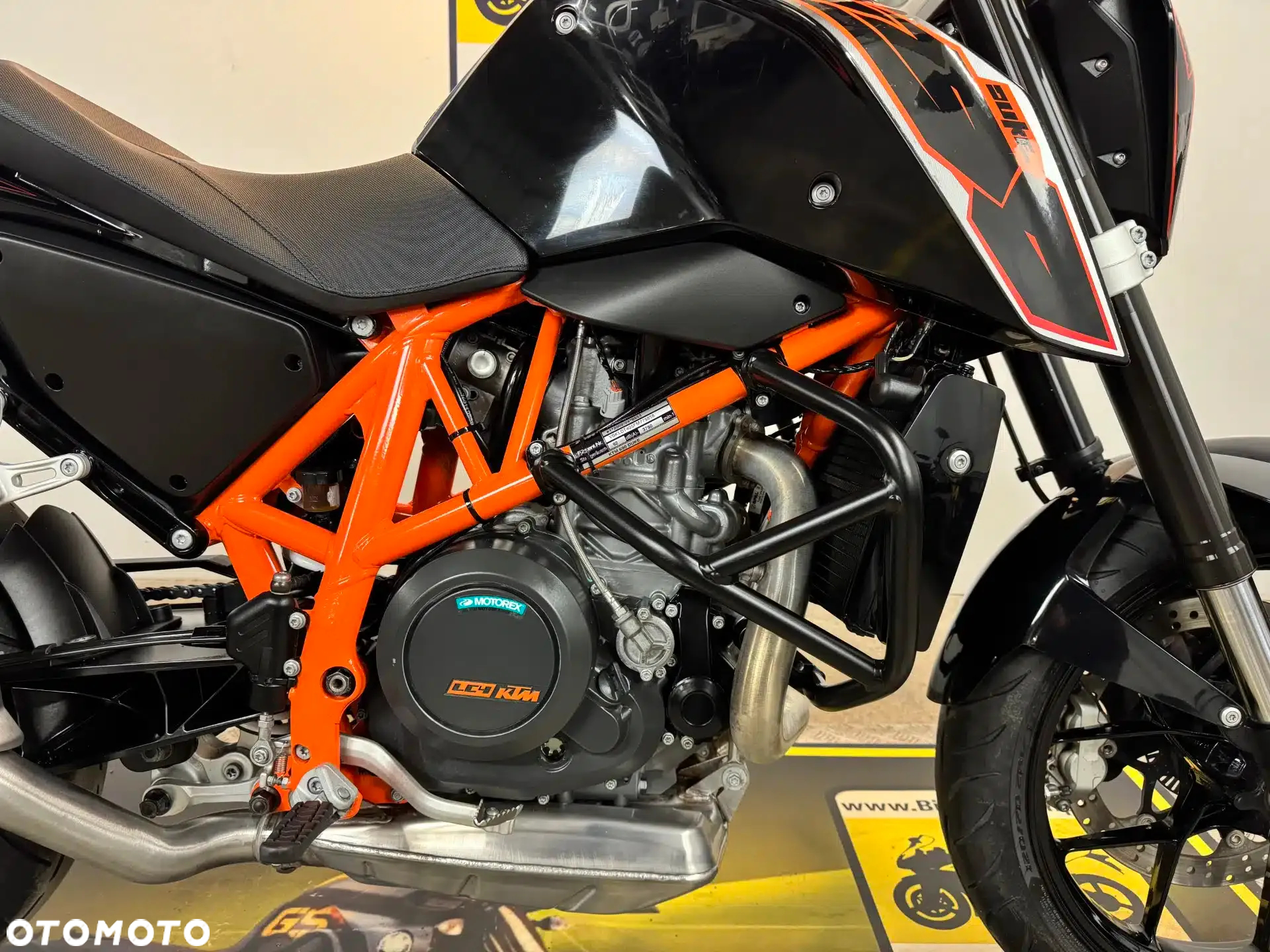 KTM Duke - 13