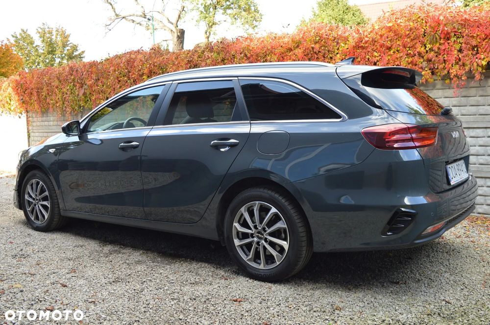 Kia Ceed 1.5 T-GDI Business Line Plus DCT - 4