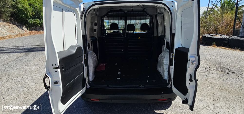 Fiat Doblo Cargo Diesel 1.3 MJ Easy 3L 4P (95cv) - 10