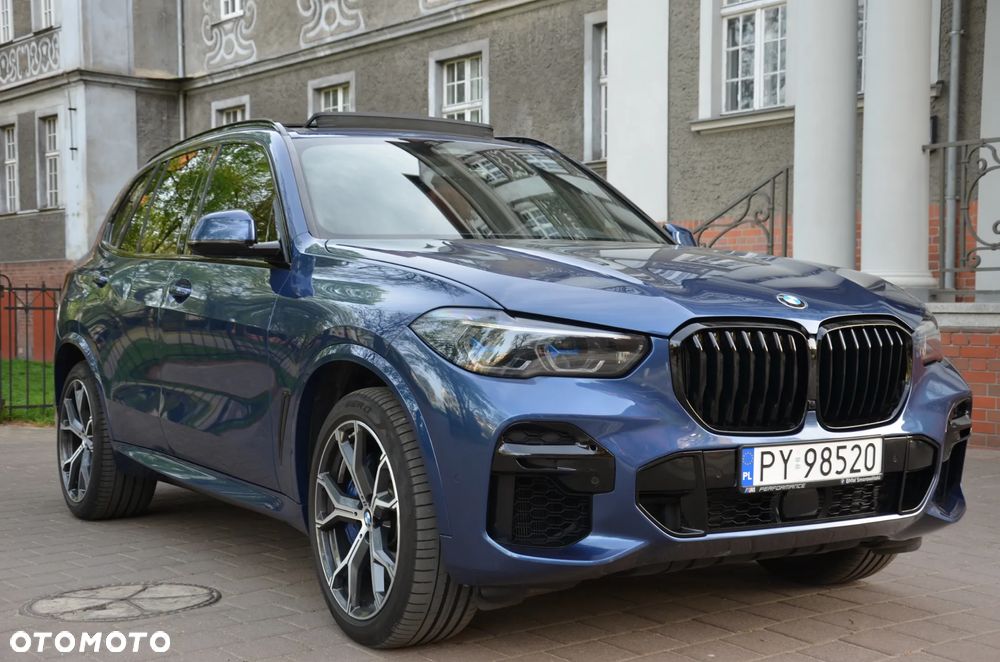 BMW X5 M M50i - 5