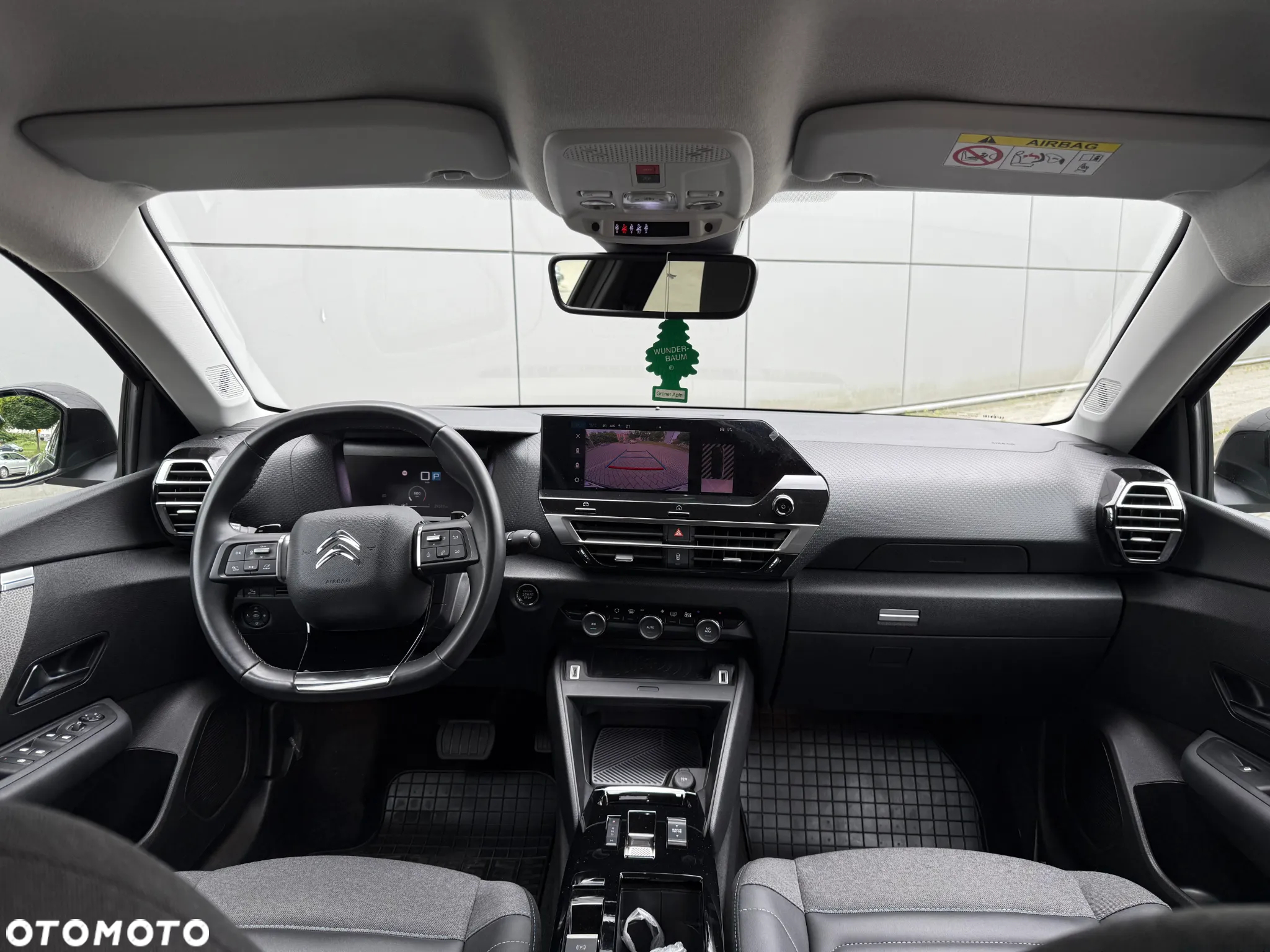 Citroën C4 1.2 PureTech C-Series S&S EAT8 - 16