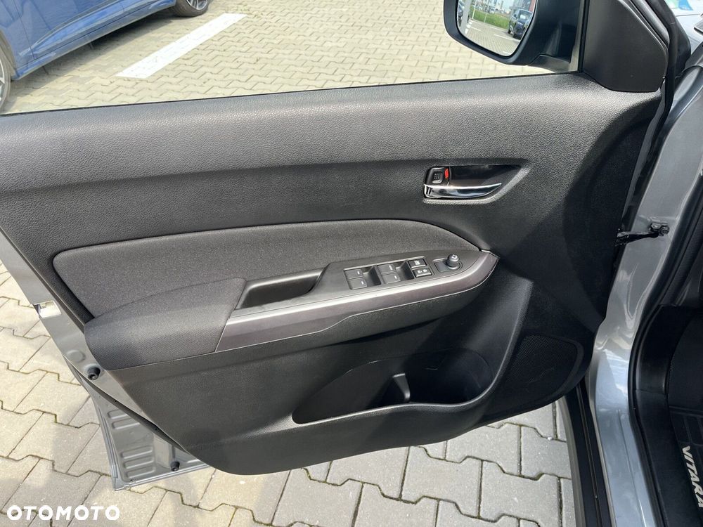 Suzuki Vitara - 11